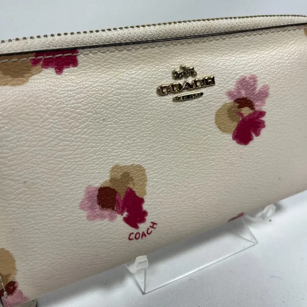 COACH Wallet Accordion Zip Around Sakura Floral Leather Card Purse Off White